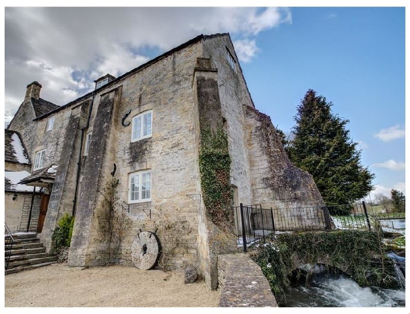 Gloucestershire Cottage Holidays - Click here for more about Arlington Mill