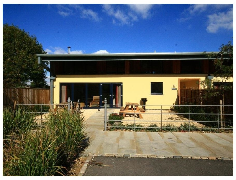Gloucestershire Cottage Holidays - Click here for more about Hazelnut Barn