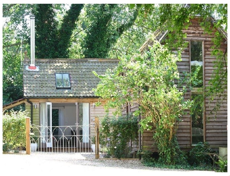 Oxfordshire Cottage Holidays - Click here for more about The Linhay