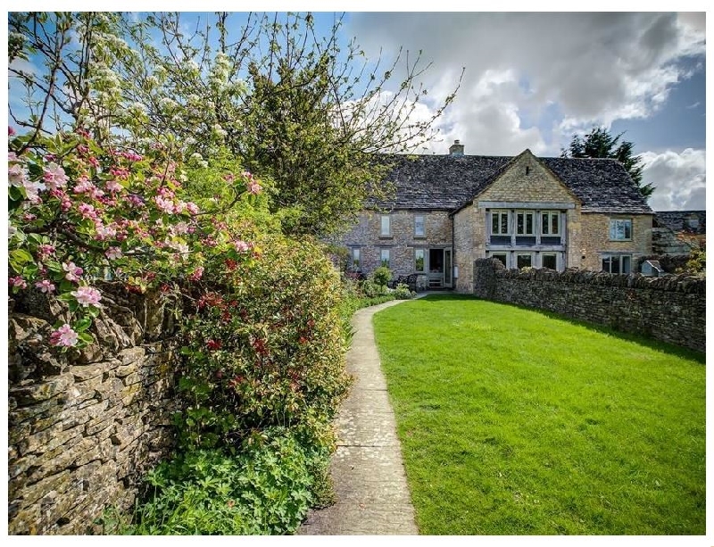 Oxfordshire Cottage Holidays - Click here for more about Little Owl Barn