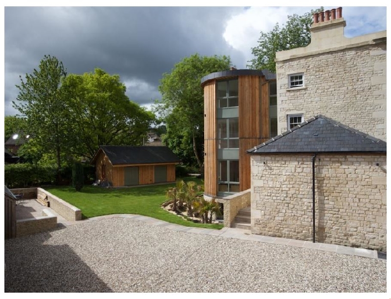 Gloucestershire Cottage Holidays - Click here for more about The Nailsworth