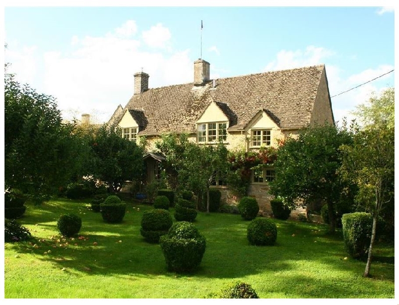 Gloucestershire Cottage Holidays - Click here for more about Pear Tree Cottage