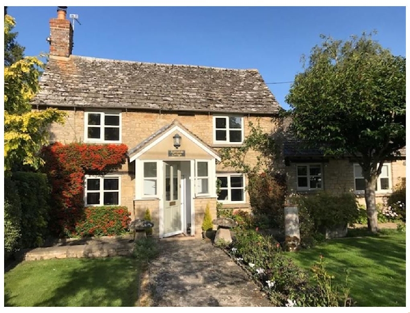 Oxfordshire Cottage Holidays - Click here for more about Sunnyside Cottage