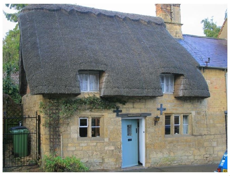 English Cottage Holidays - Thatched Cottage
