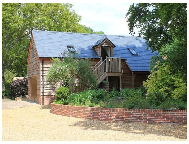 Wiltshire Cottage Holidays - Click here for more about Avon Turn Barn