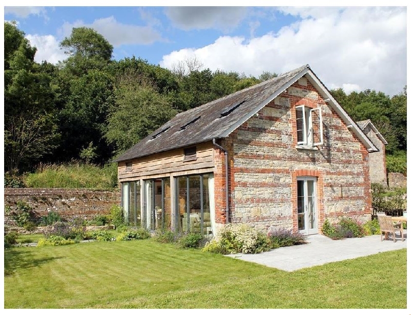 Wiltshire Cottage Holidays - Click here for more about The Cart Barn