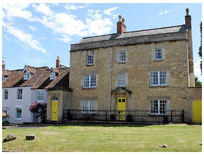 Wiltshire Cottage Holidays - Click here for more about Horsebrook House Apartment