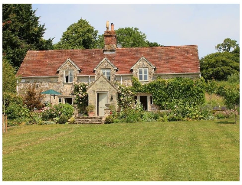 Wiltshire Cottage Holidays - Click here for more about West Hatch Cottage