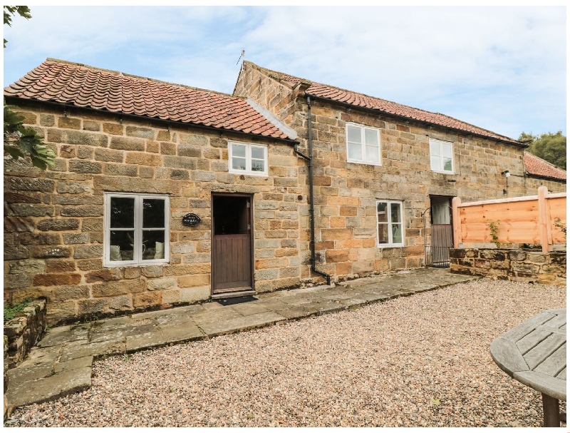 Yorkshire Cottage Holidays - Click here for more about Pond Cottage