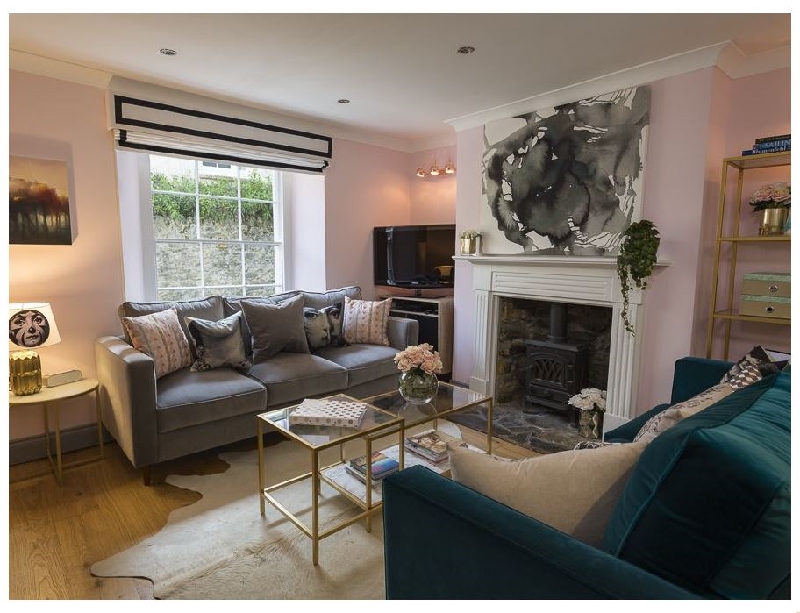 Devon Cottage Holidays - Click here for more about 16 Courtenay Street