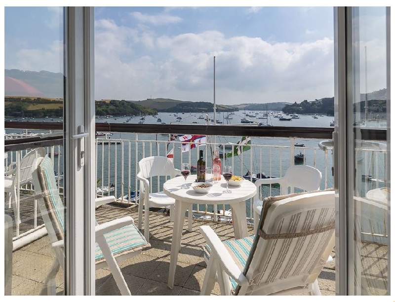 Devon Cottage Holidays - Click here for more about 35 The Salcombe