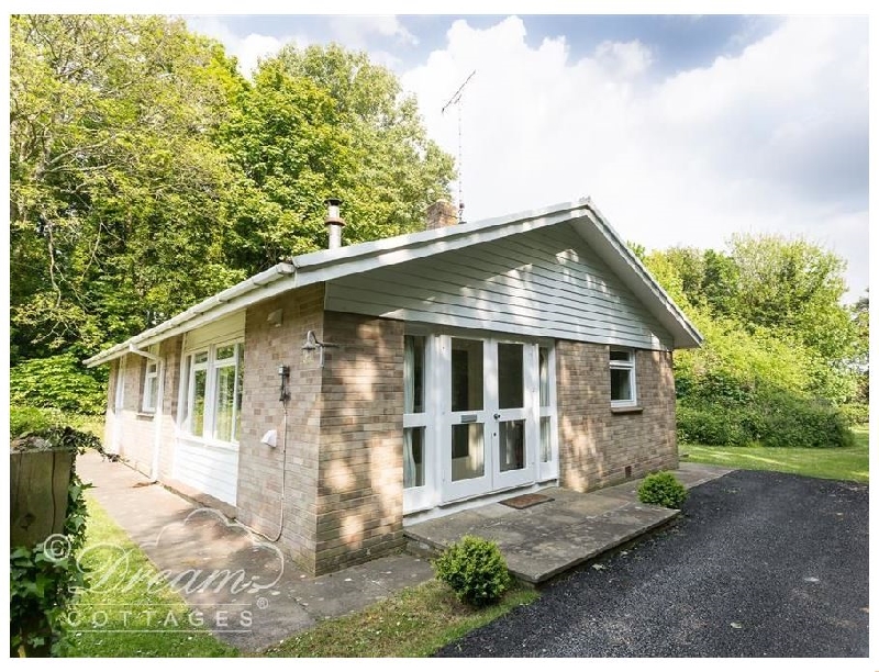 Click here for more about Woodlands Cottage