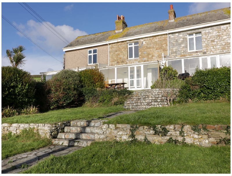 Cornwall Cottage Holidays - Click here for more about Drake