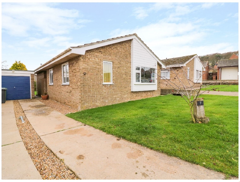 Norfolk Cottage Holidays - Click here for more about Mayfield Drive