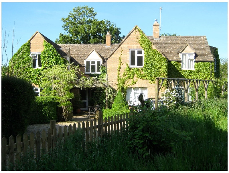 Gloucestershire Cottage Holidays - Click here for more about Croftsbrook