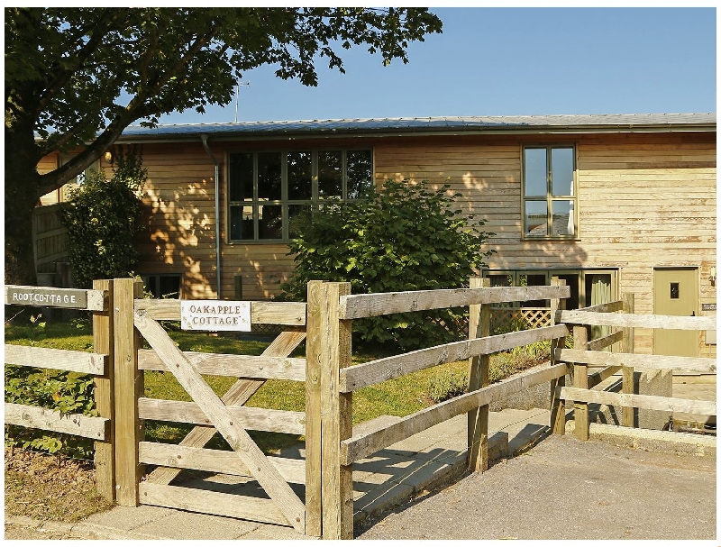 Devon Cottage Holidays - Click here for more about Oak Apple
