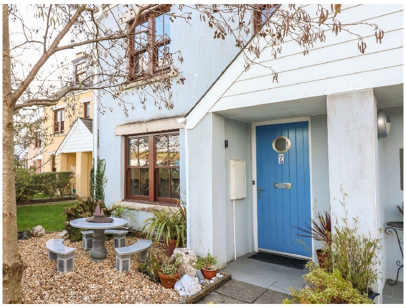 Carmarthenshire Cottage Holidays - Click here for more about Blue Harbour