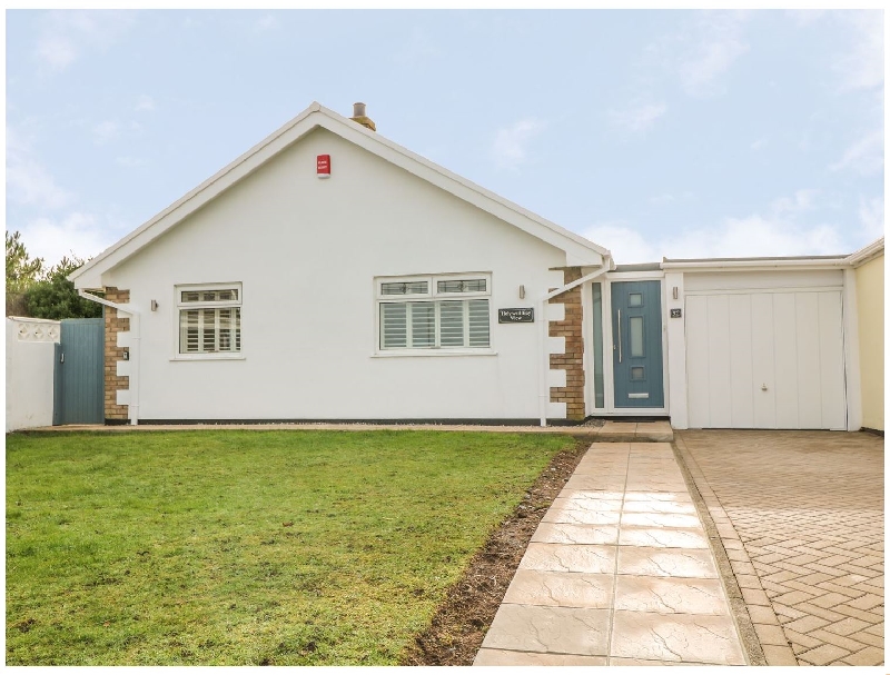 Short Break Holidays - Holywell Bay View