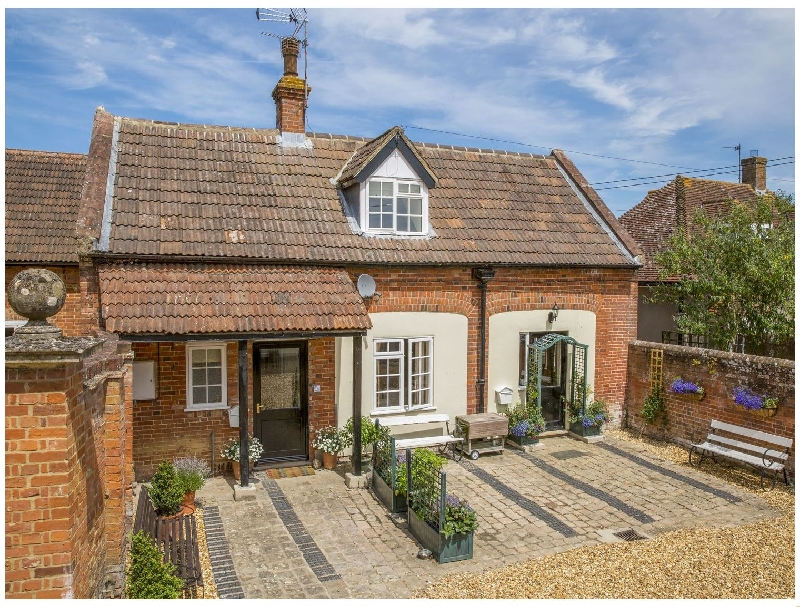 Wiltshire Cottage Holidays - Click here for more about Stable Cottage