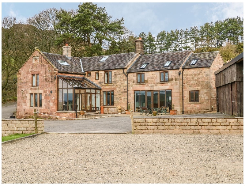 Staffordshire Cottage Holidays - Click here for more about Far House