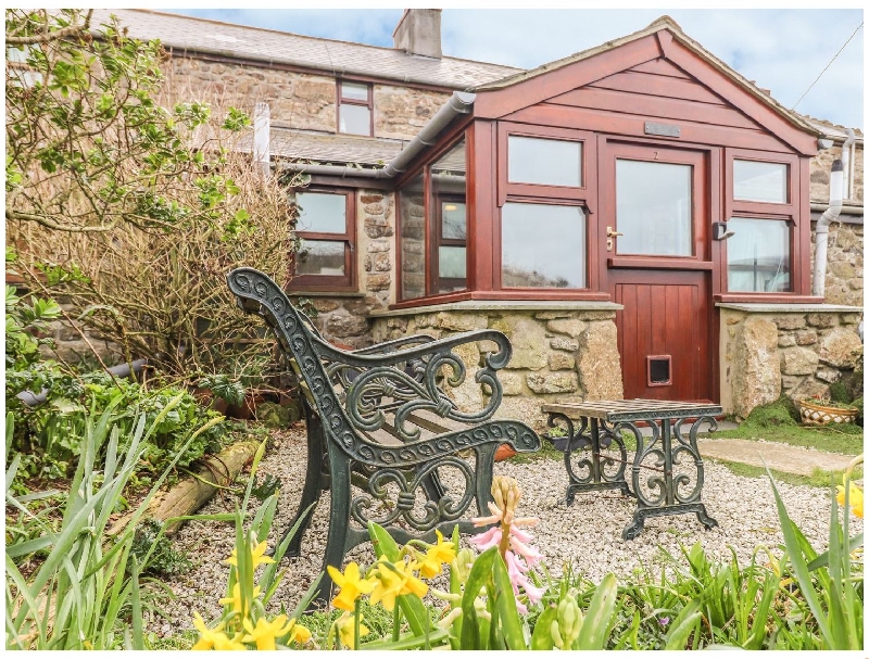 Cornwall Cottage Holidays - Click here for more about Little Gurnard's