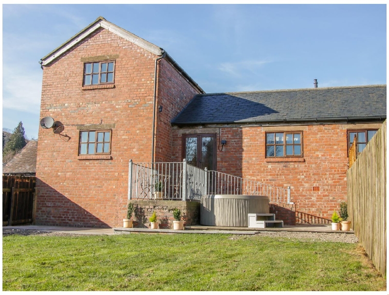 Shropshire Cottage Holidays - Click here for more about Old Hall Barn 2