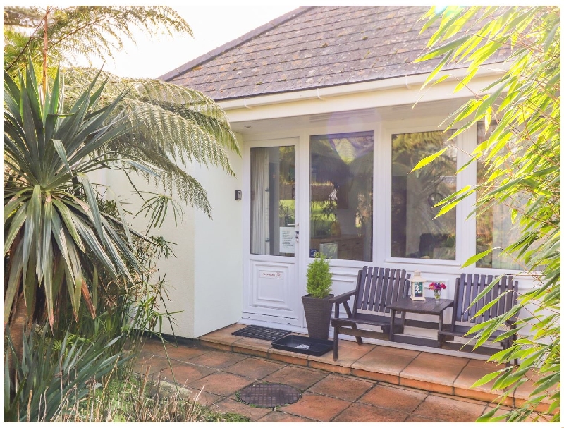 Cornwall Cottage Holidays - Click here for more about Lighthouse