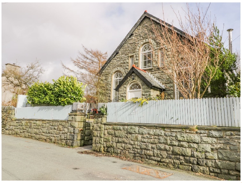 Click here for more about Horeb Chapel House