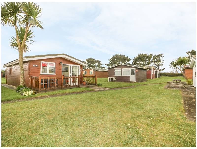 Cornwall Cottage Holidays - Click here for more about Tiggy Winkle