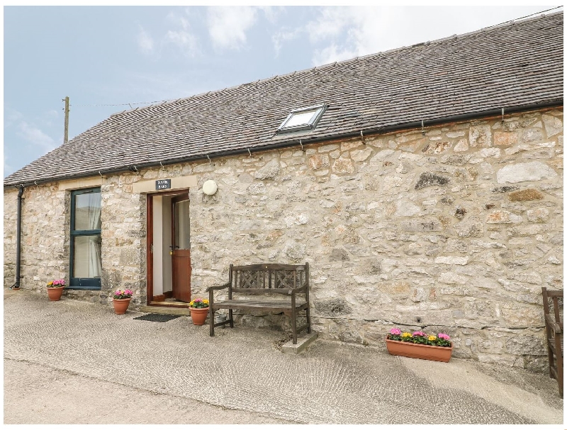 Derbyshire Cottage Holidays - Click here for more about Dover Barn