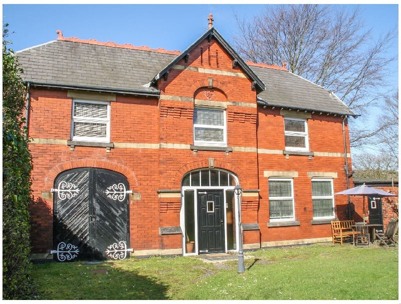 Lancashire Cottage Holidays - Click here for more about Southport Coach House