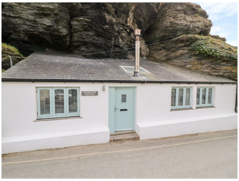 Cornwall Cottage Holidays - Click here for more about Smugglers Cottage