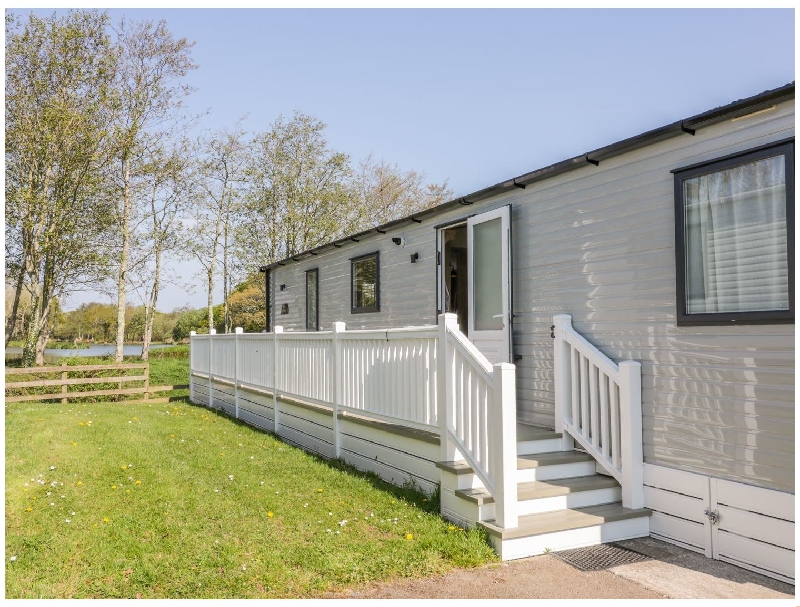 Click here for more about Dowr Lodge