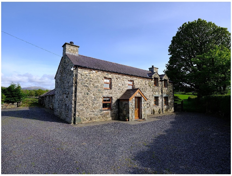 Click here for more about Pen Y Bont