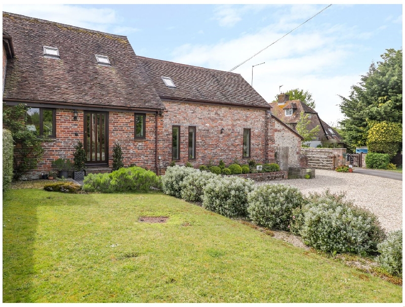 English Cottage Holidays - Six Horse Barn