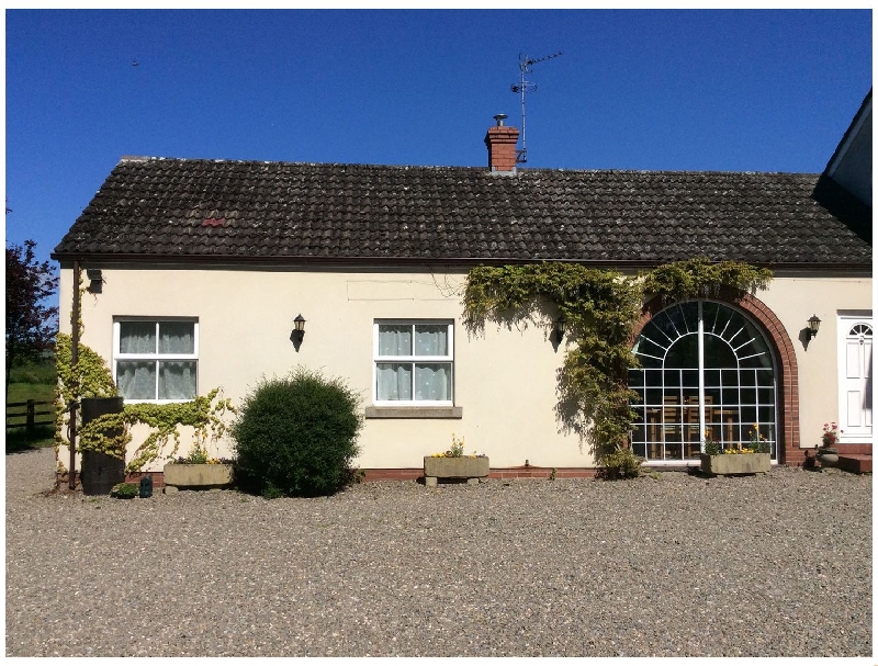 Powys Cottage Holidays - Click here for more about Rose Villa