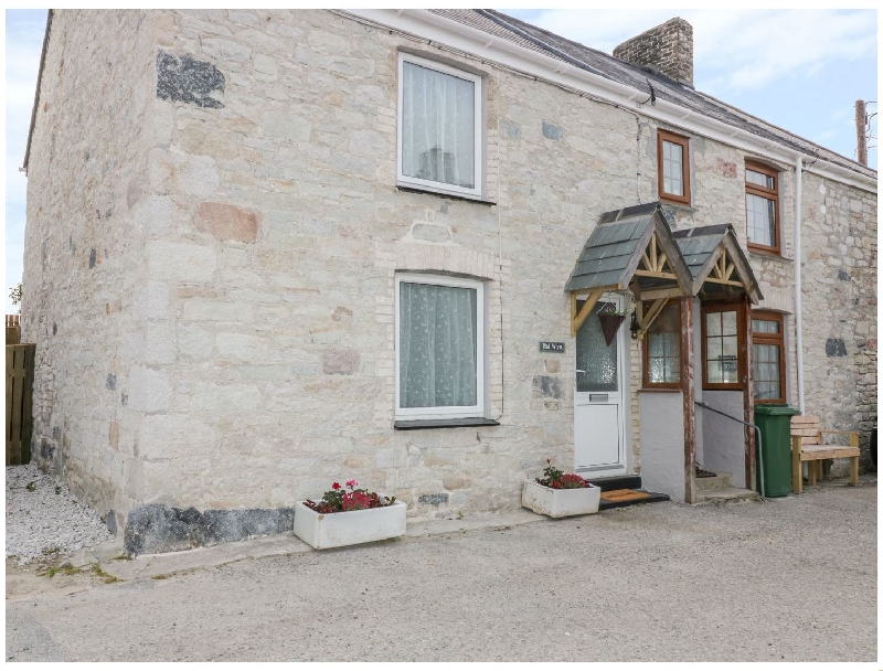 Cornwall Cottage Holidays - Click here for more about Bal Wyn