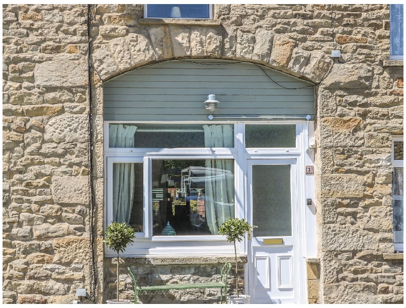 North Yorkshire Cottage Holidays - Click here for more about Flying Horse Shoe Cottages