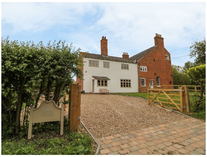 Lincolnshire Cottage Holidays - Click here for more about Warren House Cottage