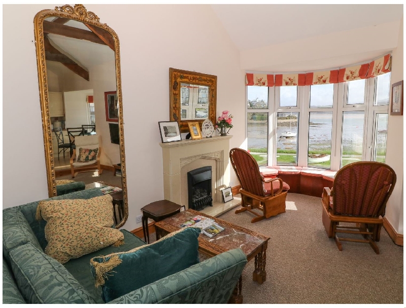 Click here for more about Bay View Apartment