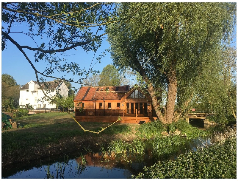 Click here for more about Watermill Granary Barn