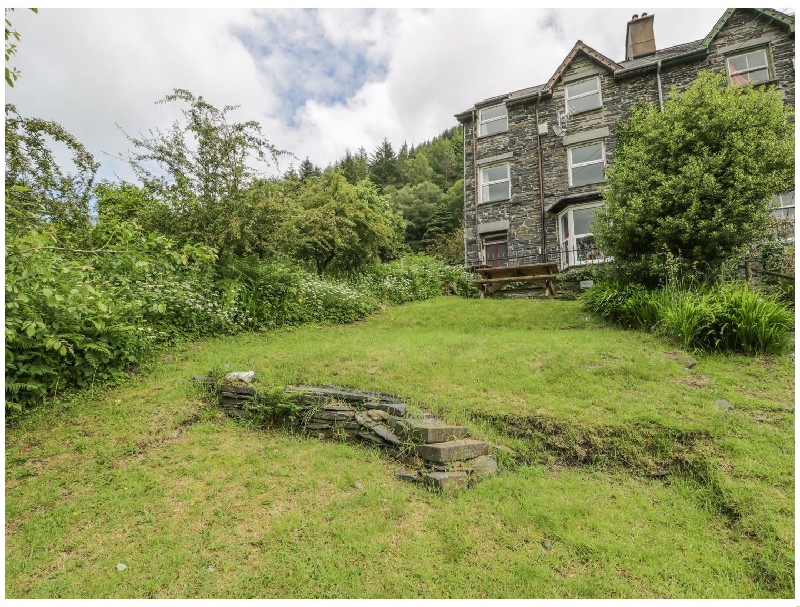 Click here for more about 2 Isygraig