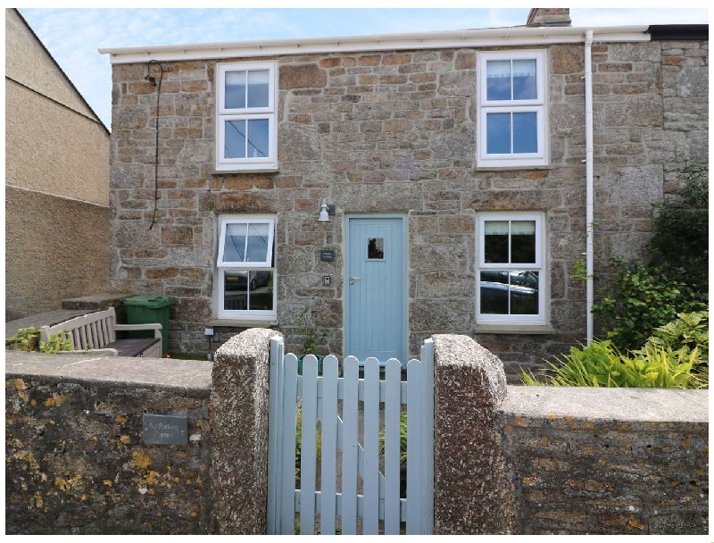Cornwall Cottage Holidays - Click here for more about Pebble Cottage