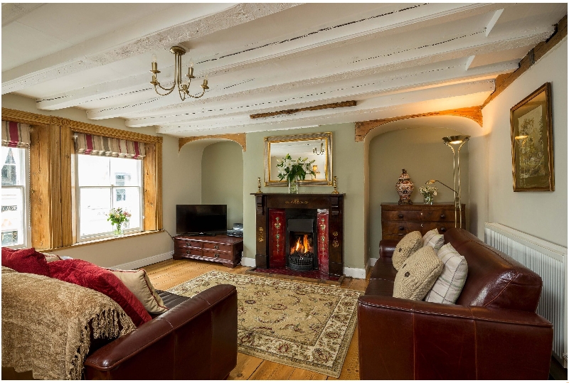 Click here for more about Foresters House