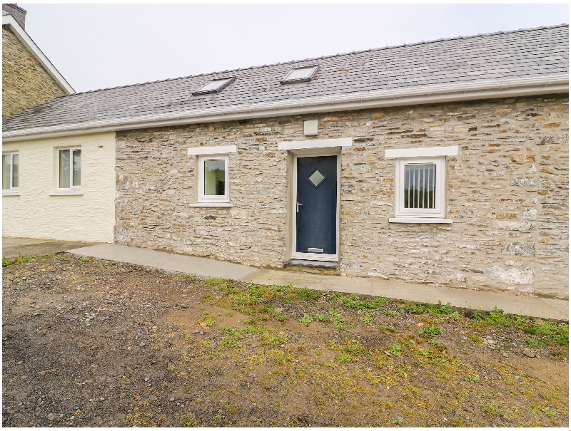 Carmarthenshire Cottage Holidays - Click here for more about Hen Brynbedw