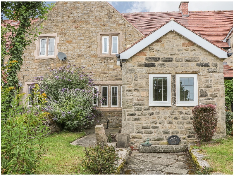 Derbyshire Cottage Holidays - Click here for more about Galen Croft