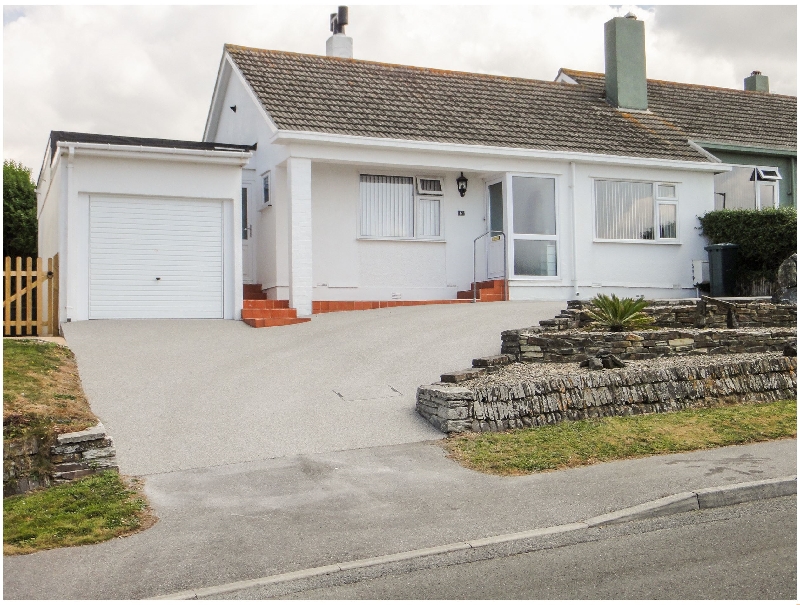 Cornwall Cottage Holidays - Click here for more about 17 Greenbank Crescent