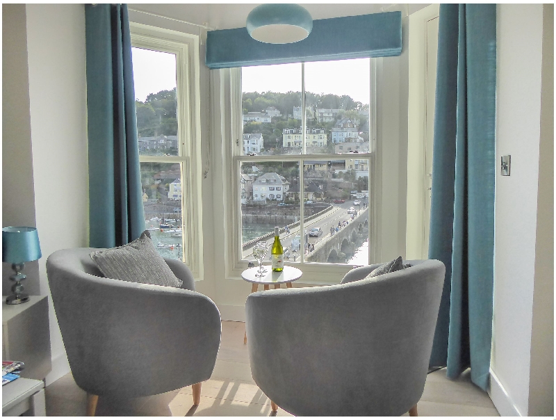 Cornwall Cottage Holidays - Click here for more about Harbour View Apartment