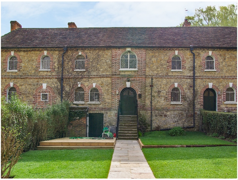 Kent Cottage Holidays - Click here for more about The Guards House