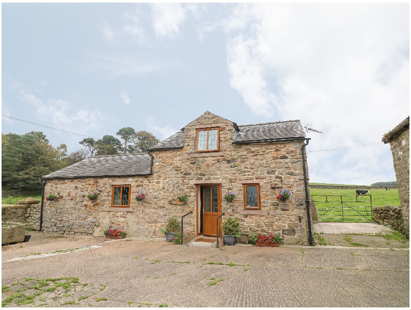 Derbyshire Cottage Holidays - Click here for more about Fletchers Barn